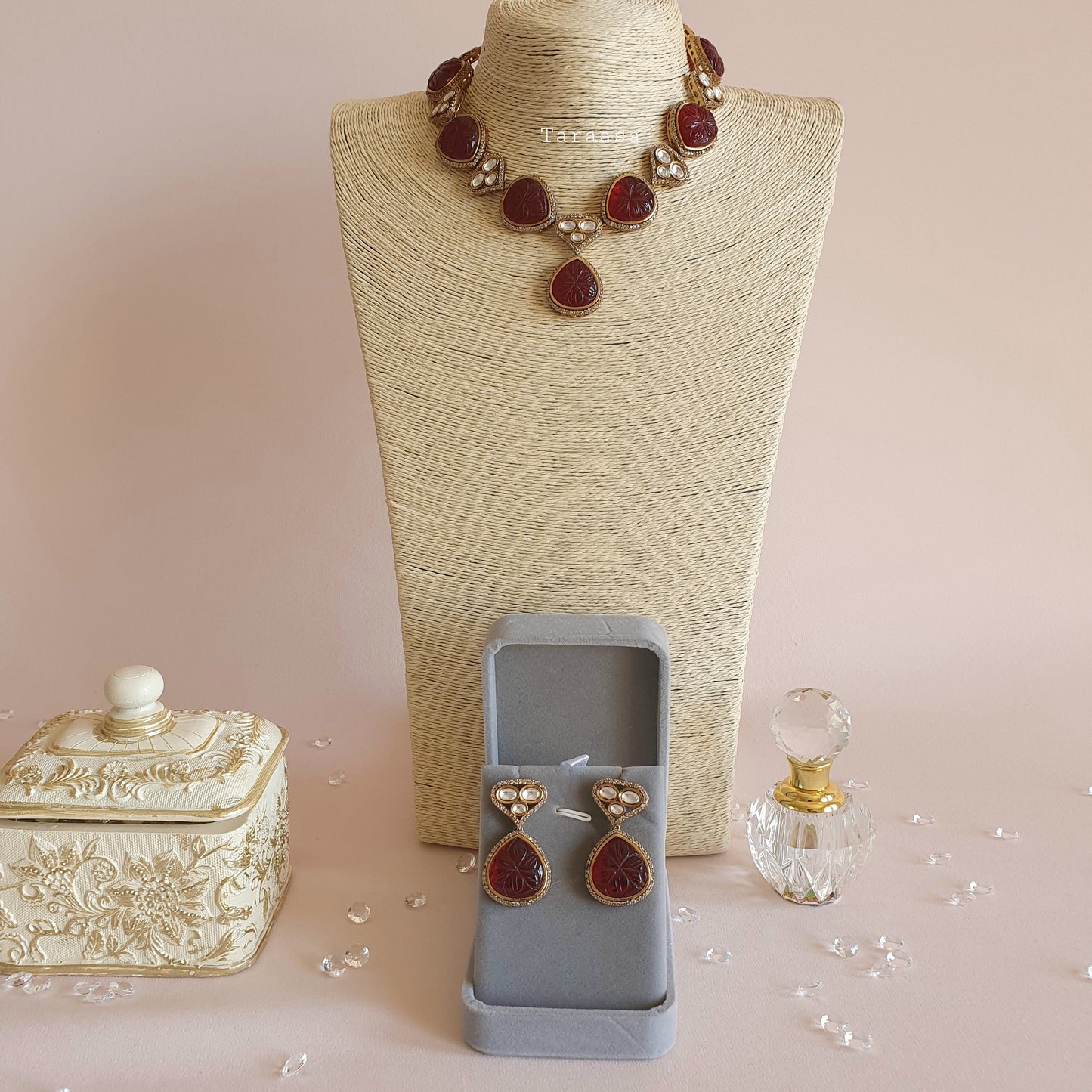 Monalisa Necklace Set - Red