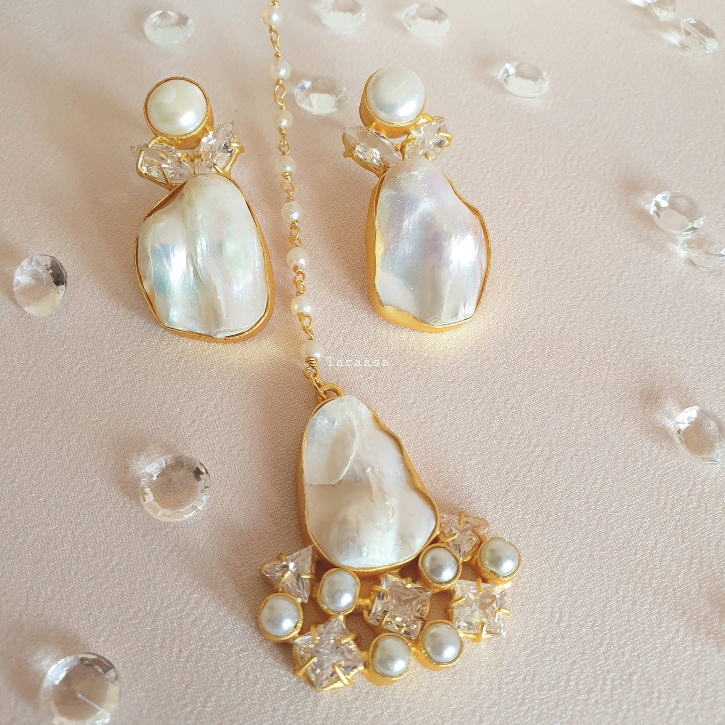 Freshwater Drop Earrings & Tikka Set