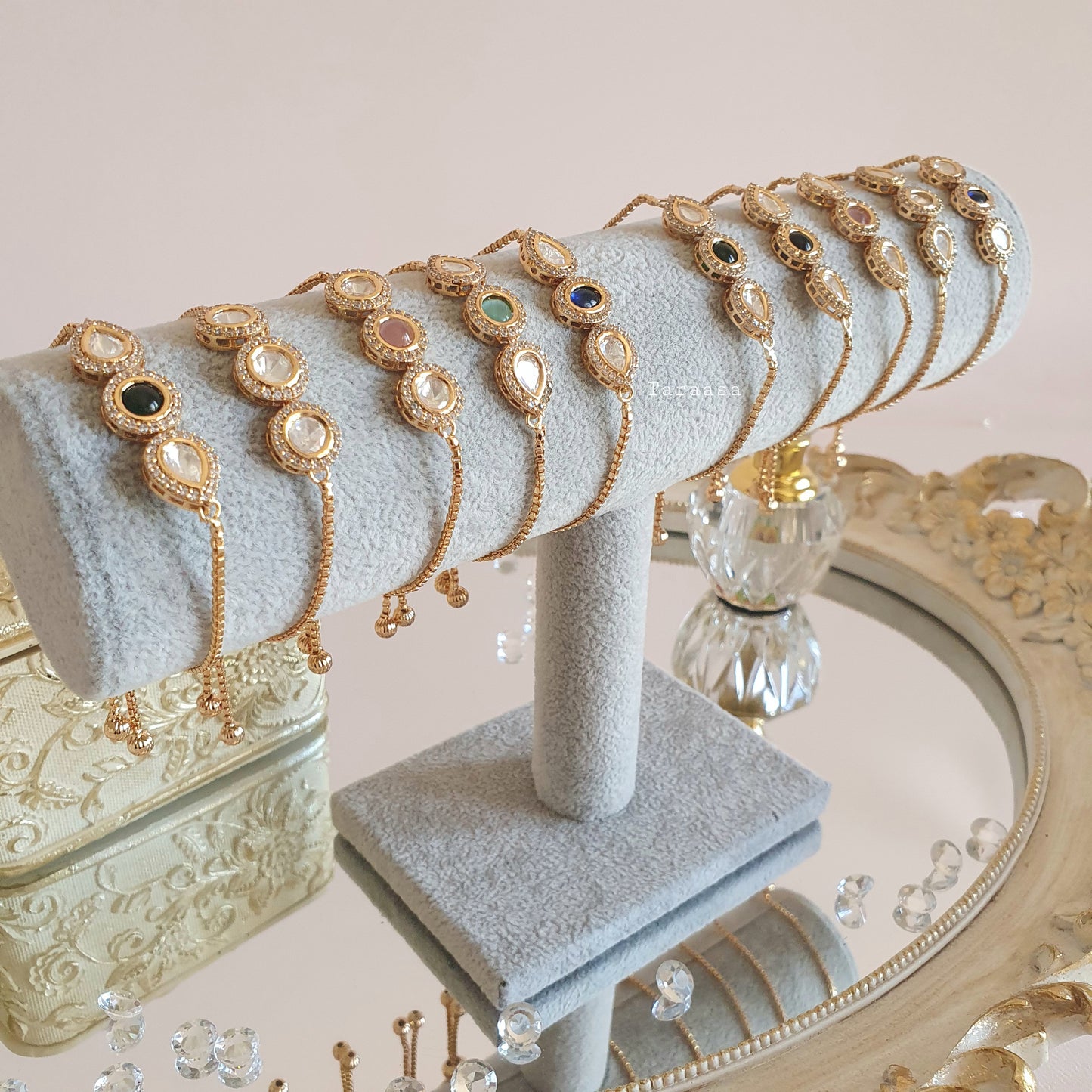 Emerald Kundan Bracelet