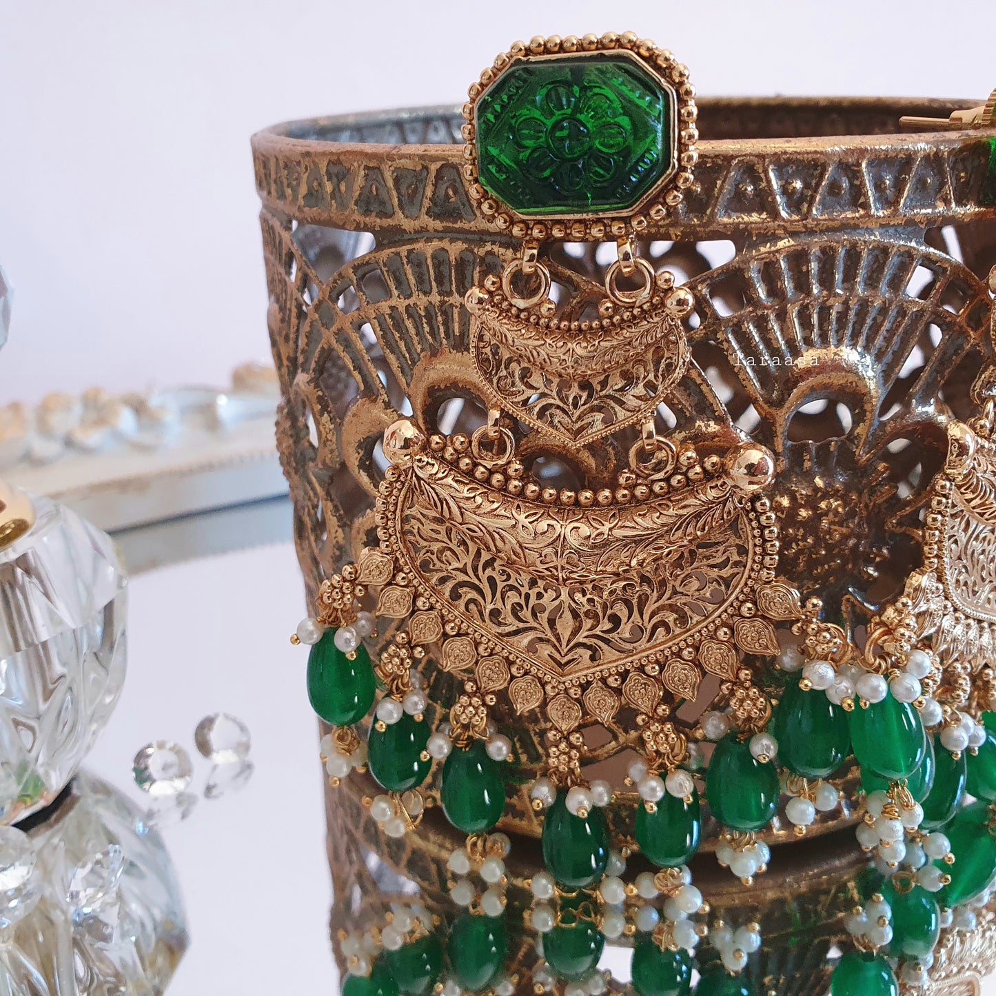 Traditional Earring - Emerald Green