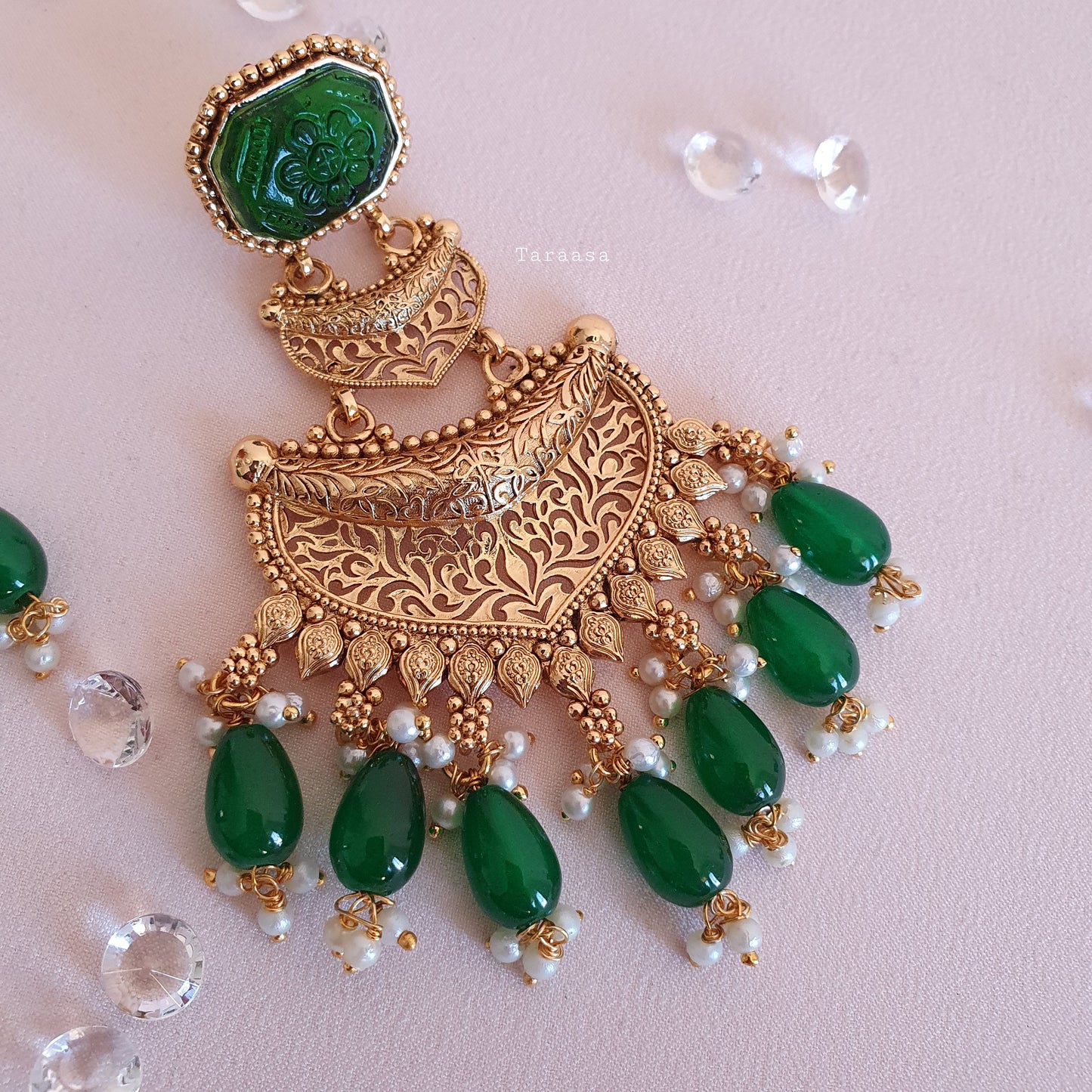 Traditional Earring - Emerald Green