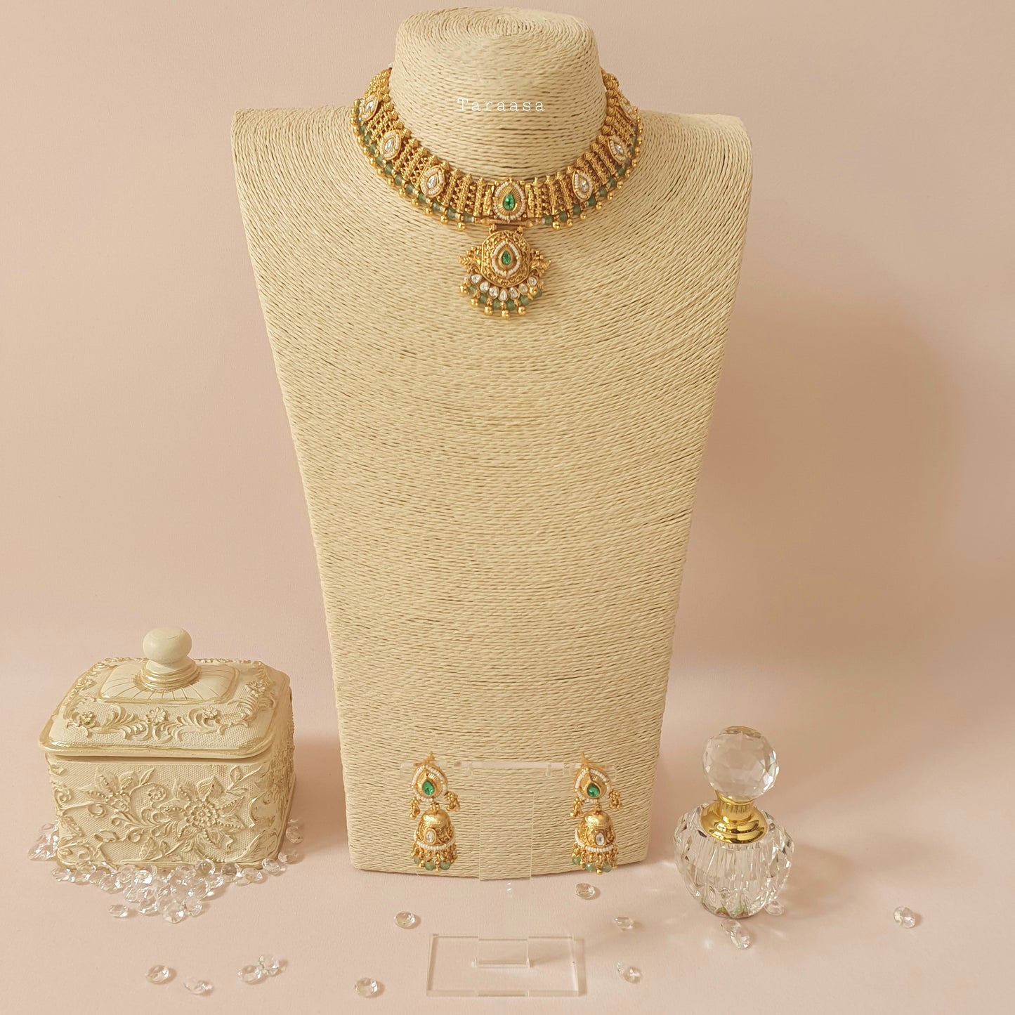 Heritage Green Choker Set