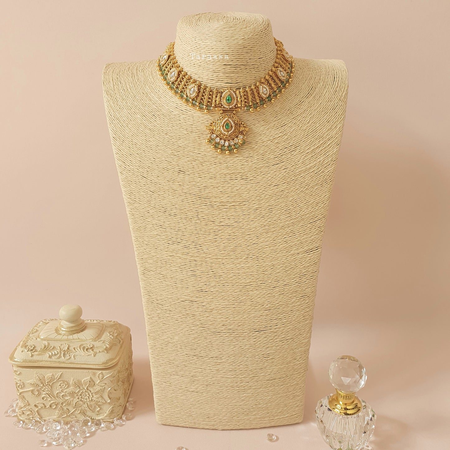 Heritage Green Choker Set