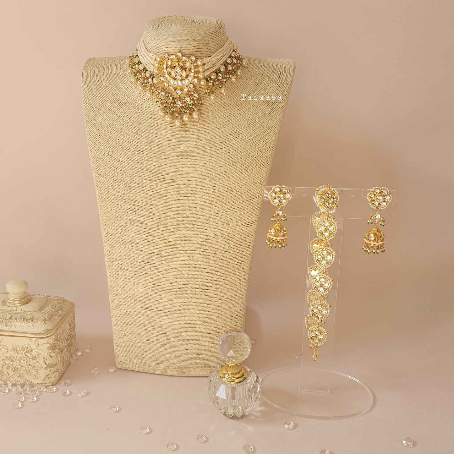 Kundan Choker Set Green