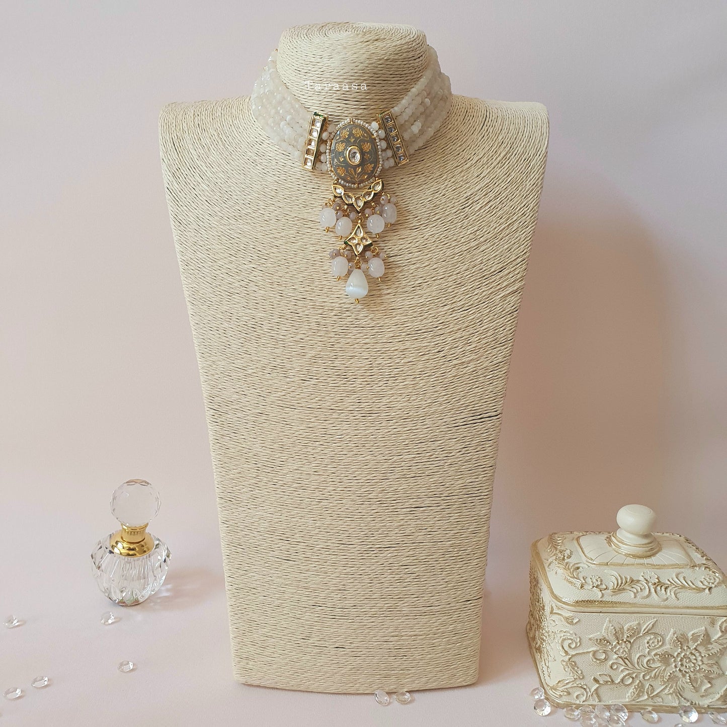 Grey Meenakari Set