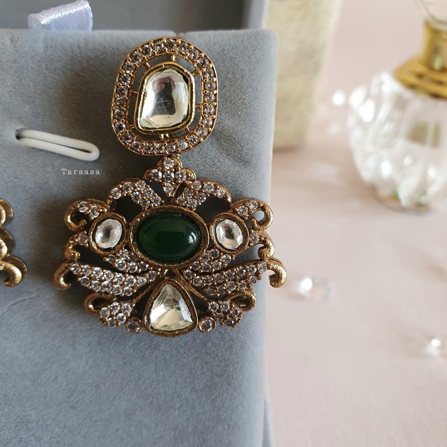 Kundan Necklace Set - Emerald