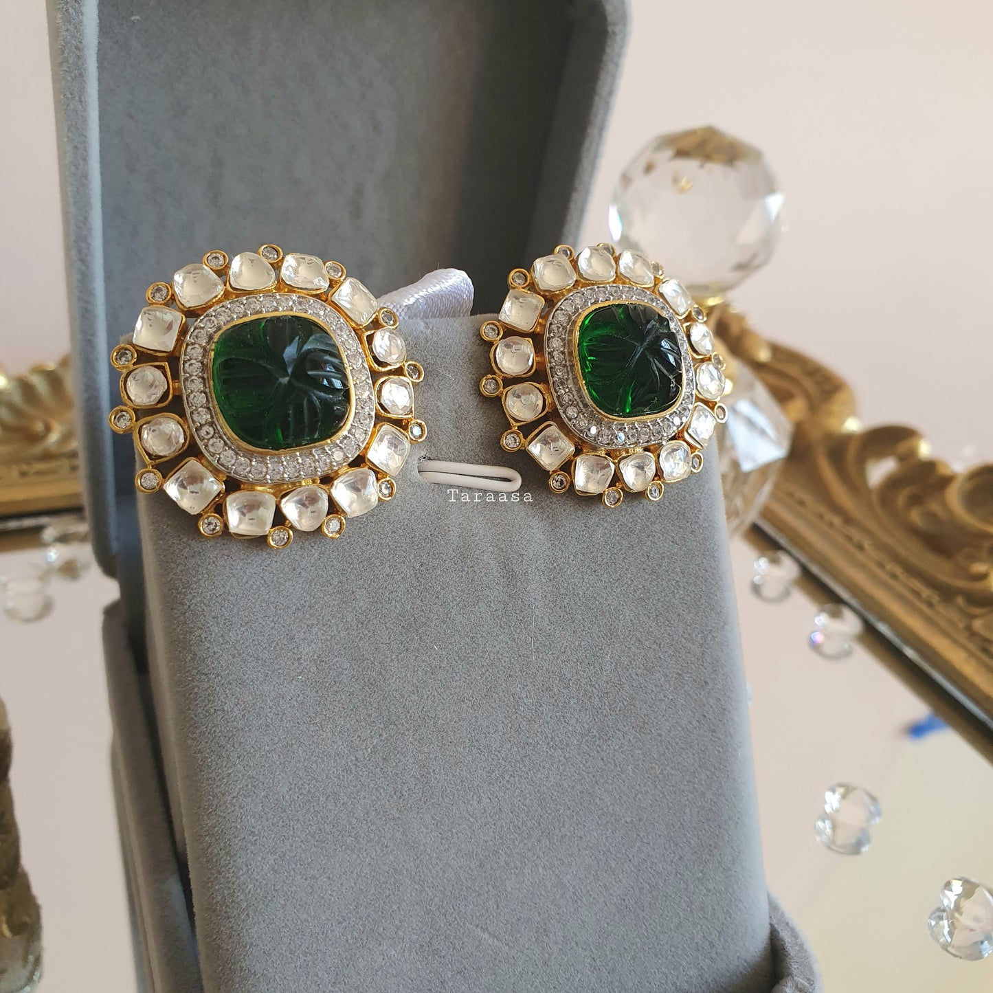 Emerald Kundan Studs