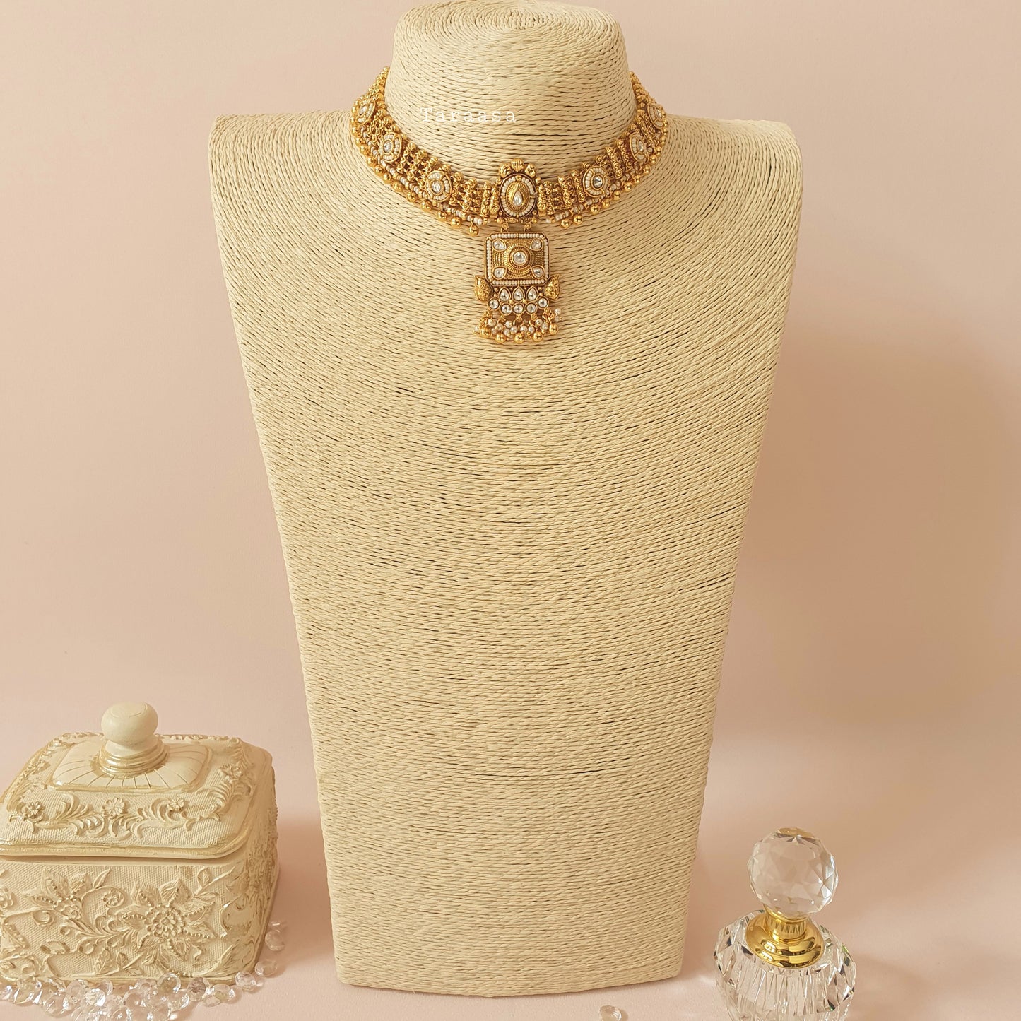Heritage Choker Gold