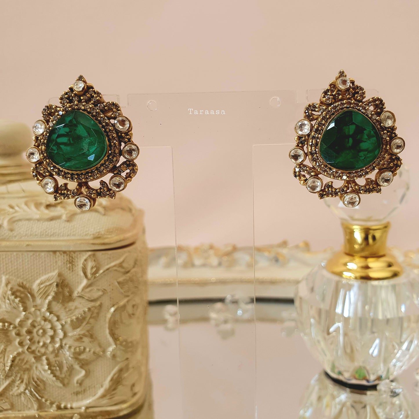 Emerald Kundan Studs