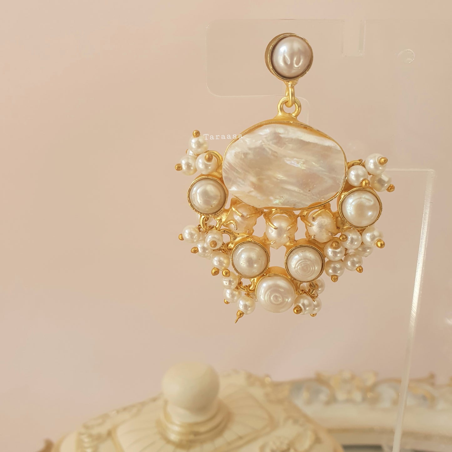 Mother of Pearl Maang Tikka Set