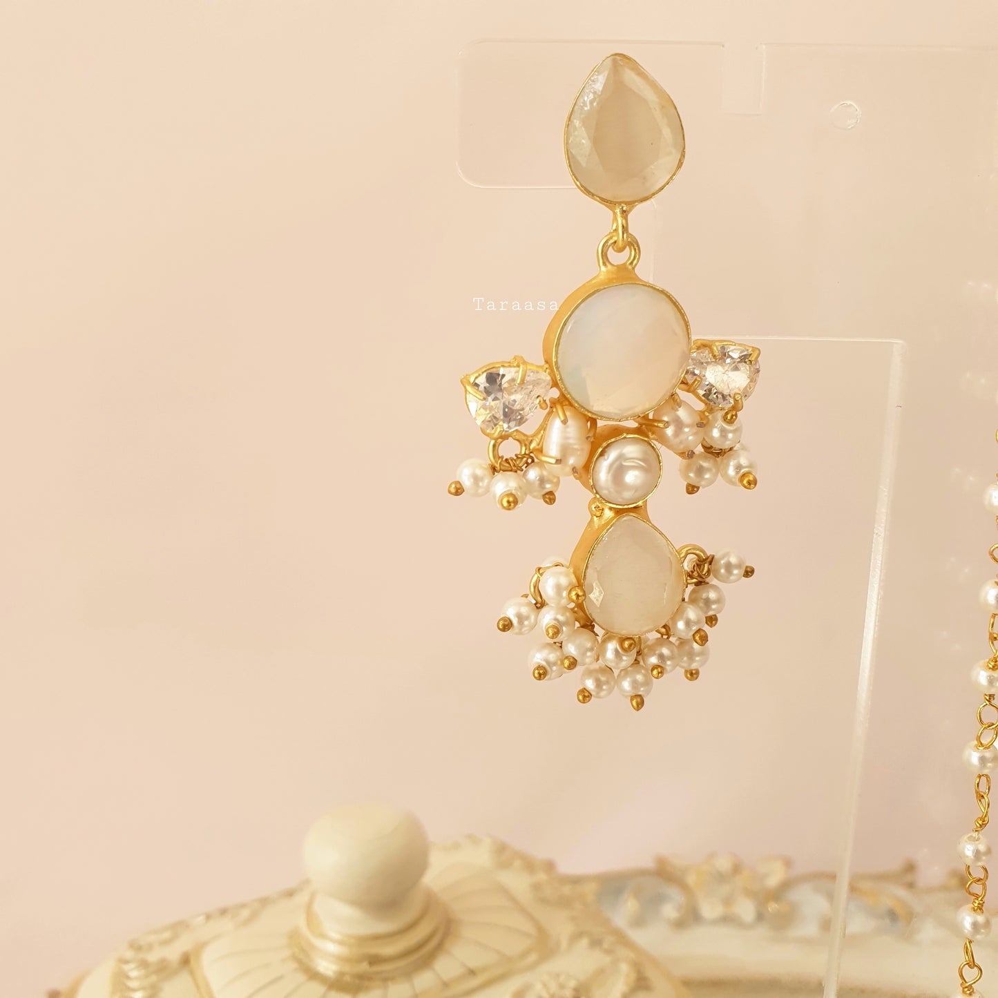 White Onyx Maang Tikka Set
