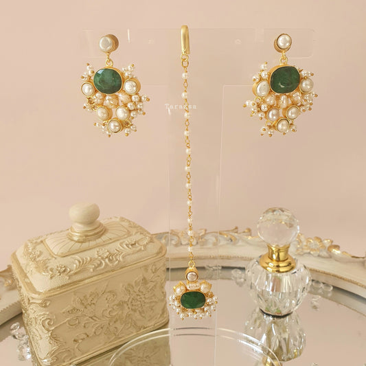 Emerald Onyx Maang Tikka Set