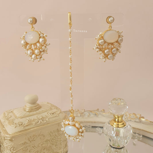 White Onyx Maang Tikka Set