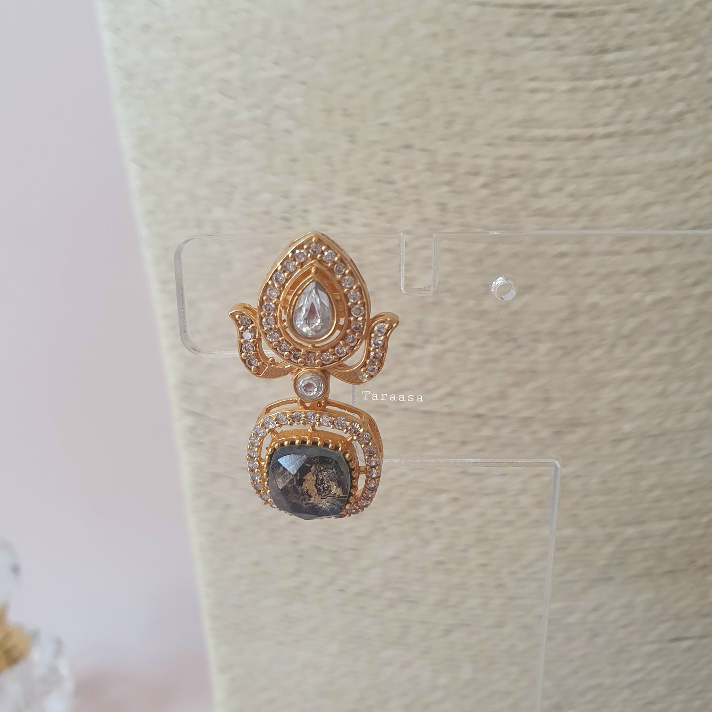 Black Firestone Choker