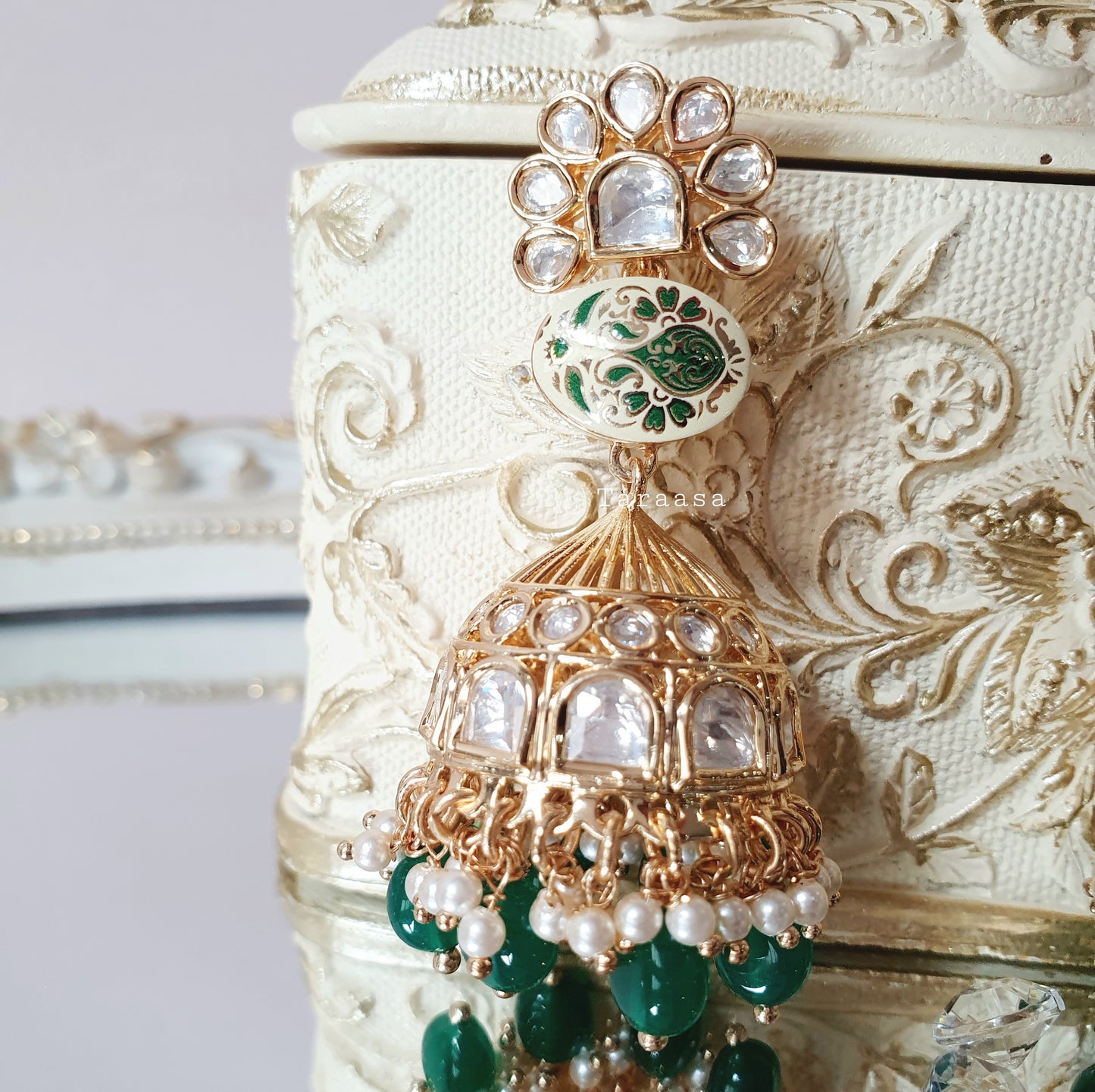 Emerald Kundan Jumkhis