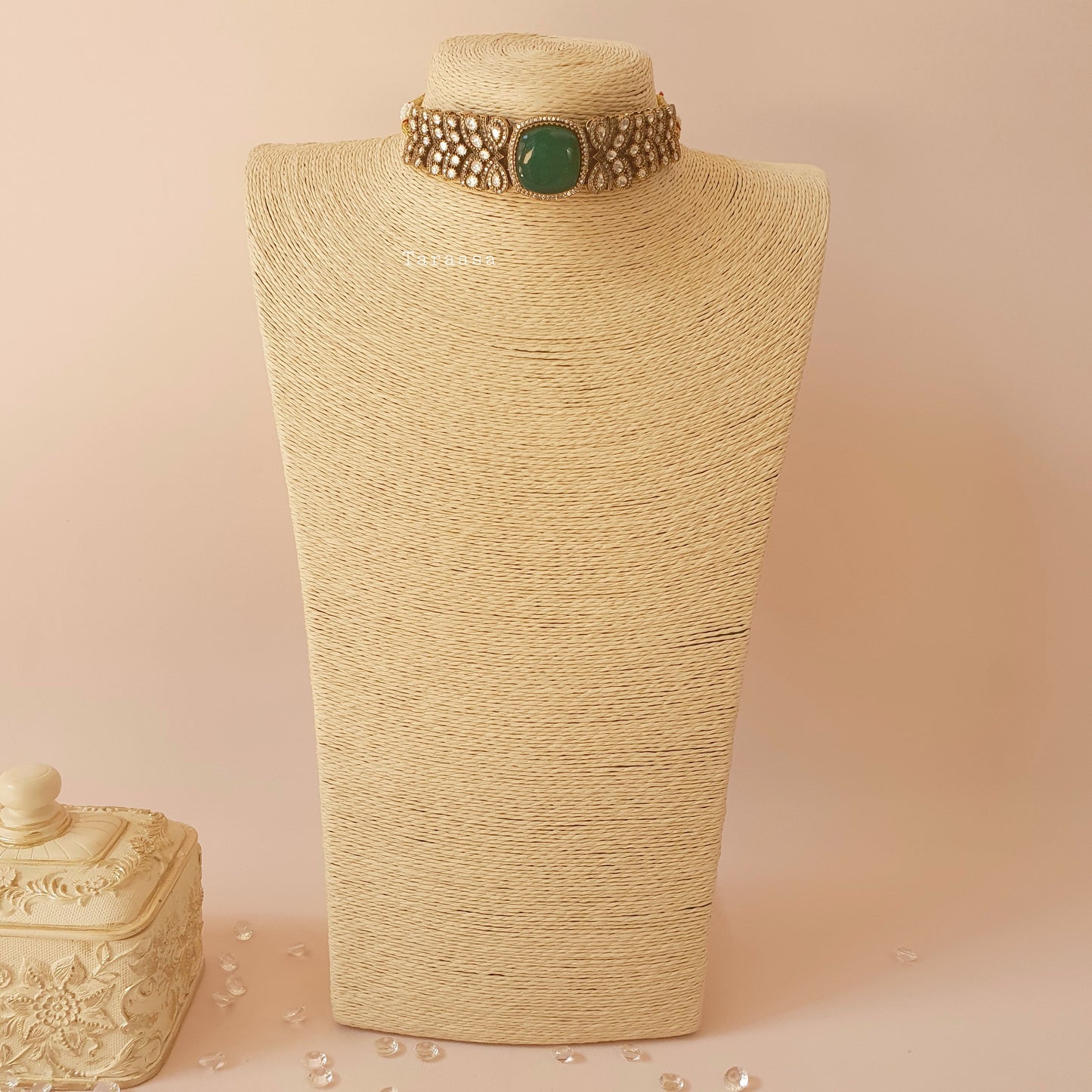 Victorian Emerald Choker