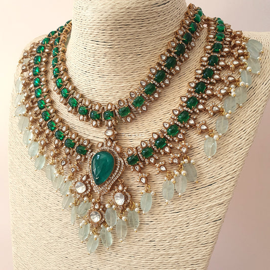 Emerald Layered Choker