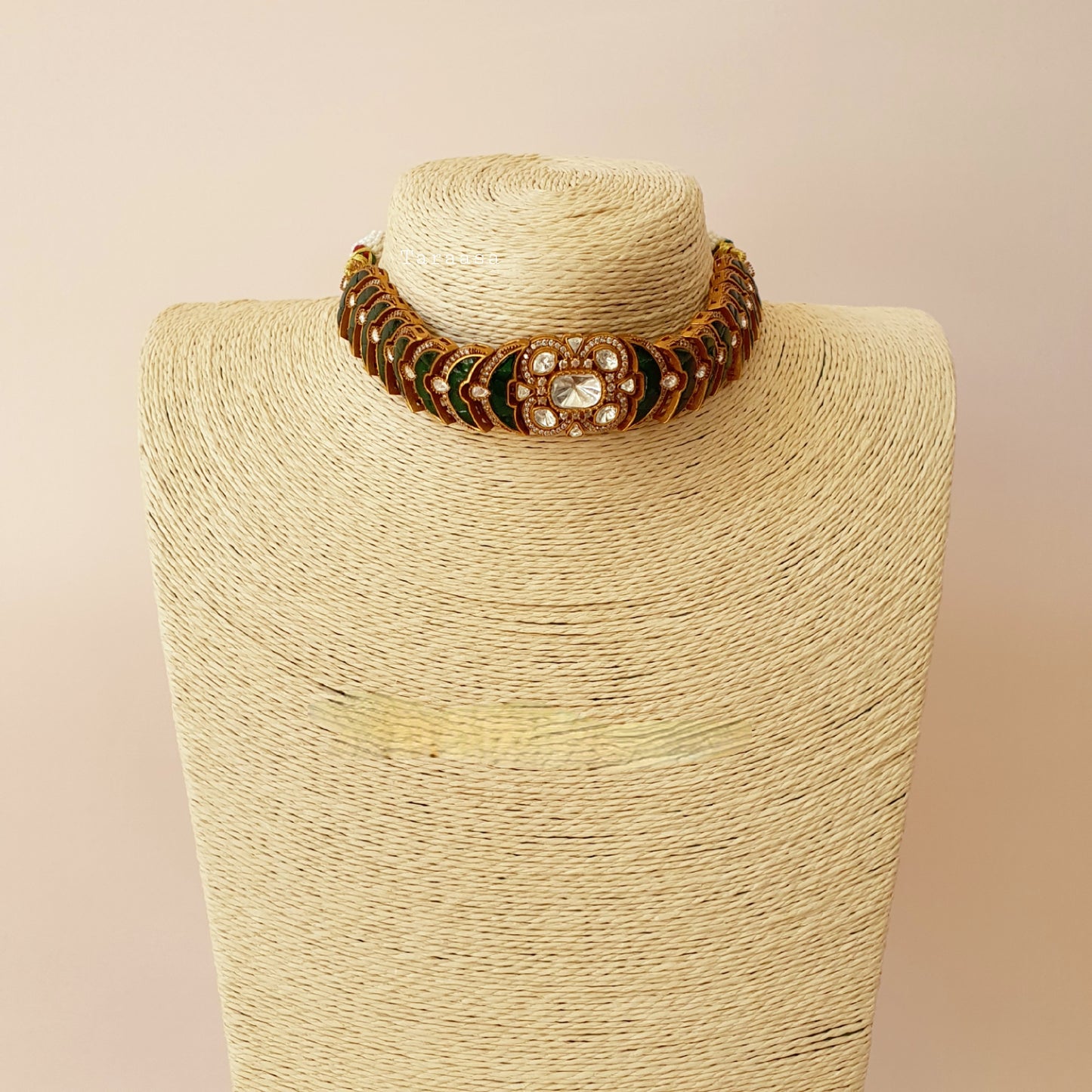 Emerald Kundan Choker