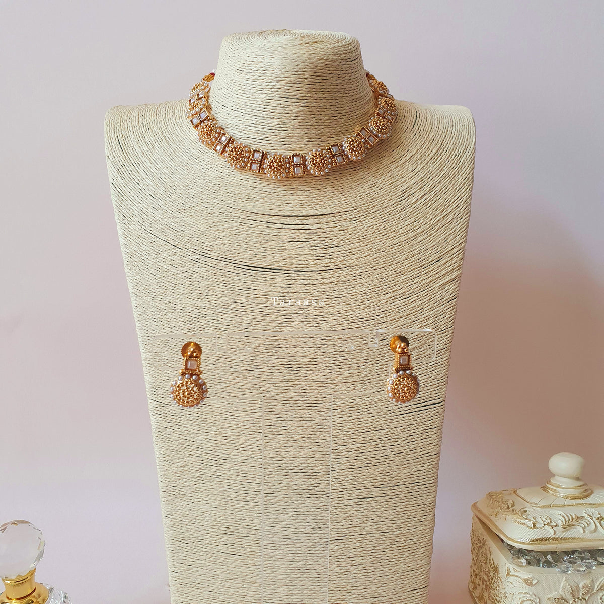 Pearl Choker
