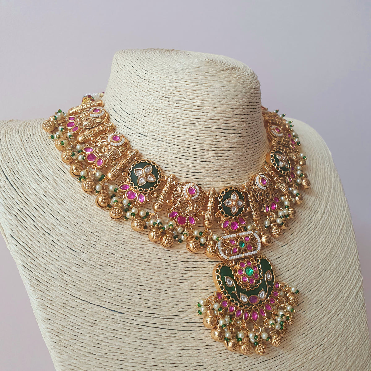 Heritage Choker