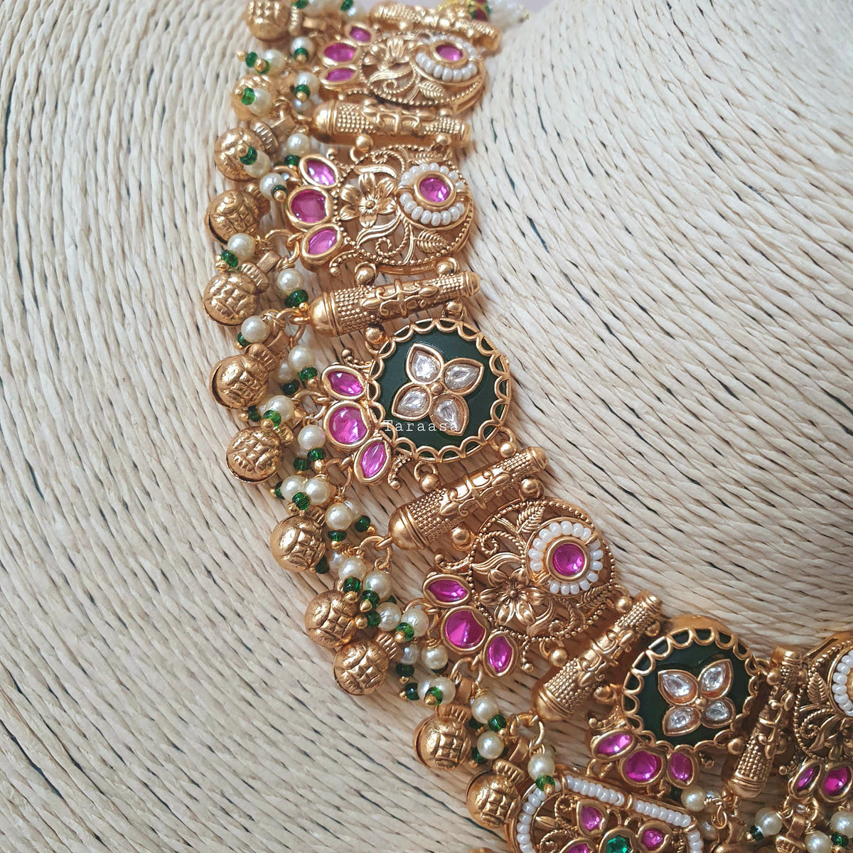 Heritage Choker