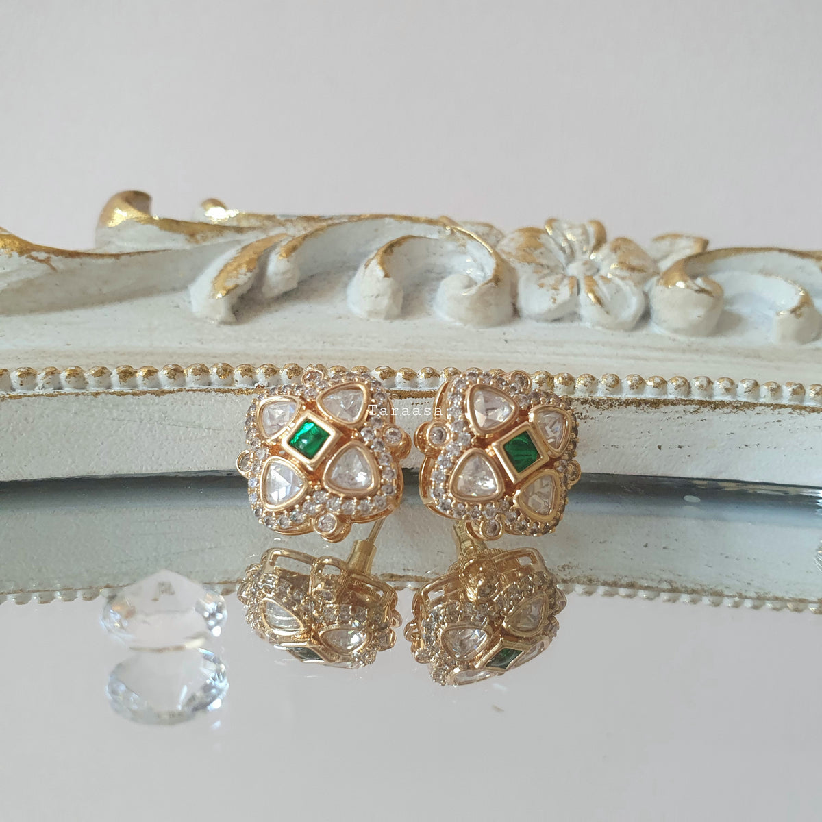 Kundan Stud Earrings Green