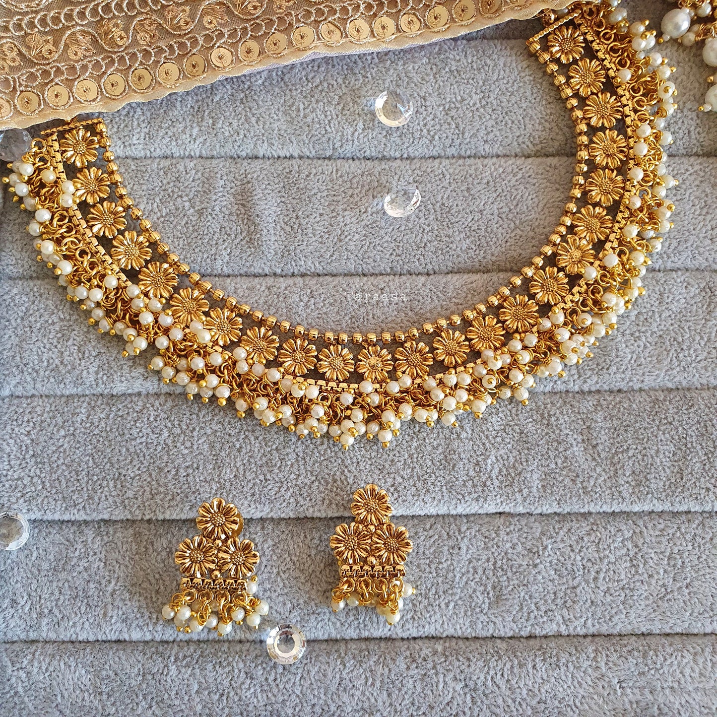 Dainty South Indian Set