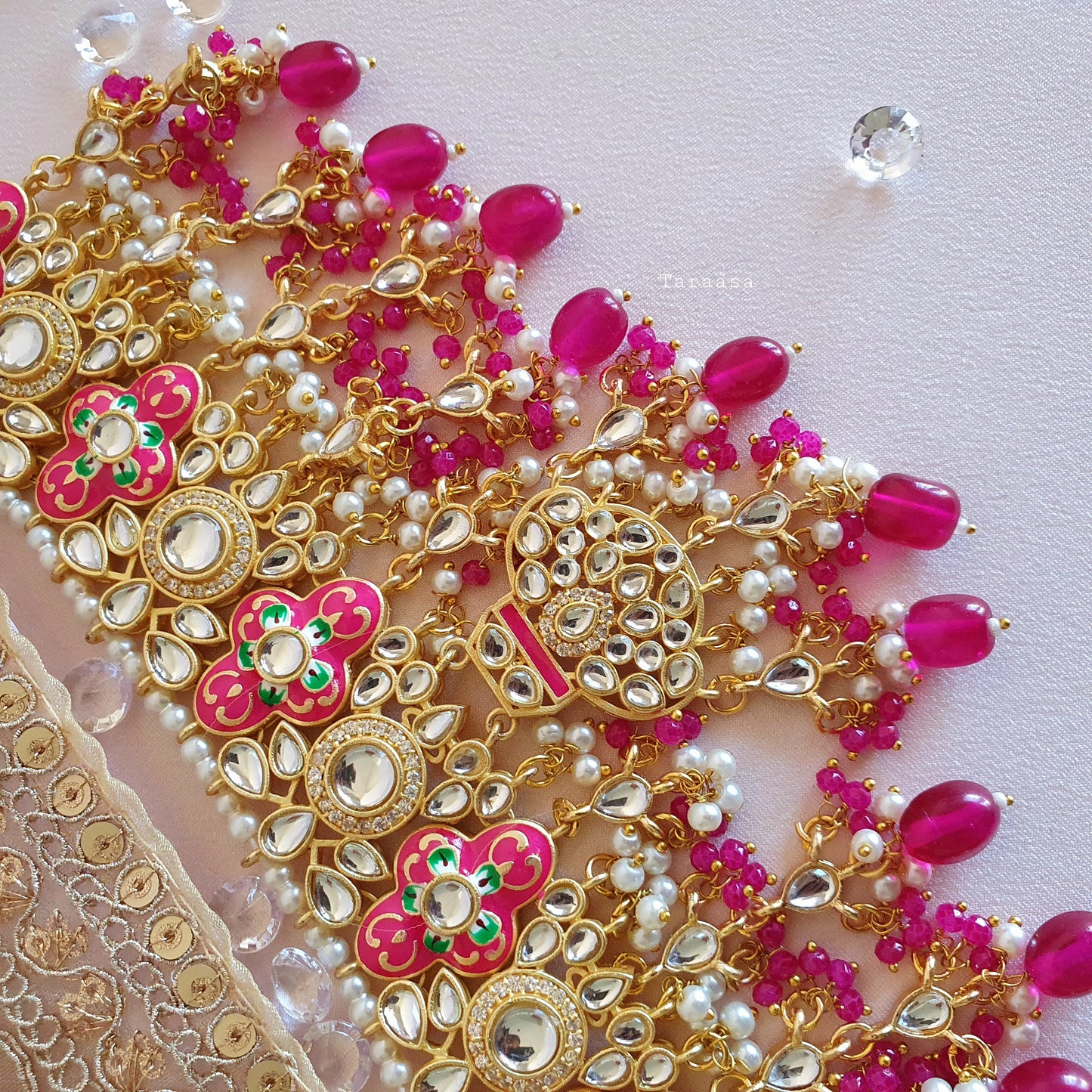 Cerise Meenakari and Kundan Choker