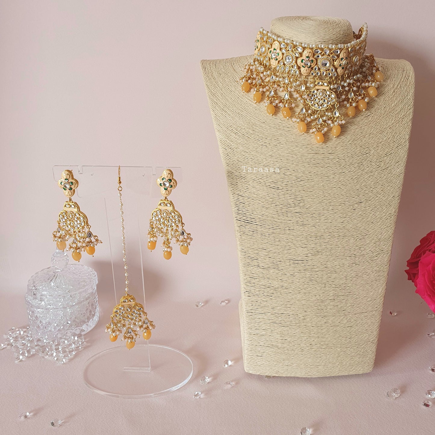 Peach Meenakari and Kundan Choker