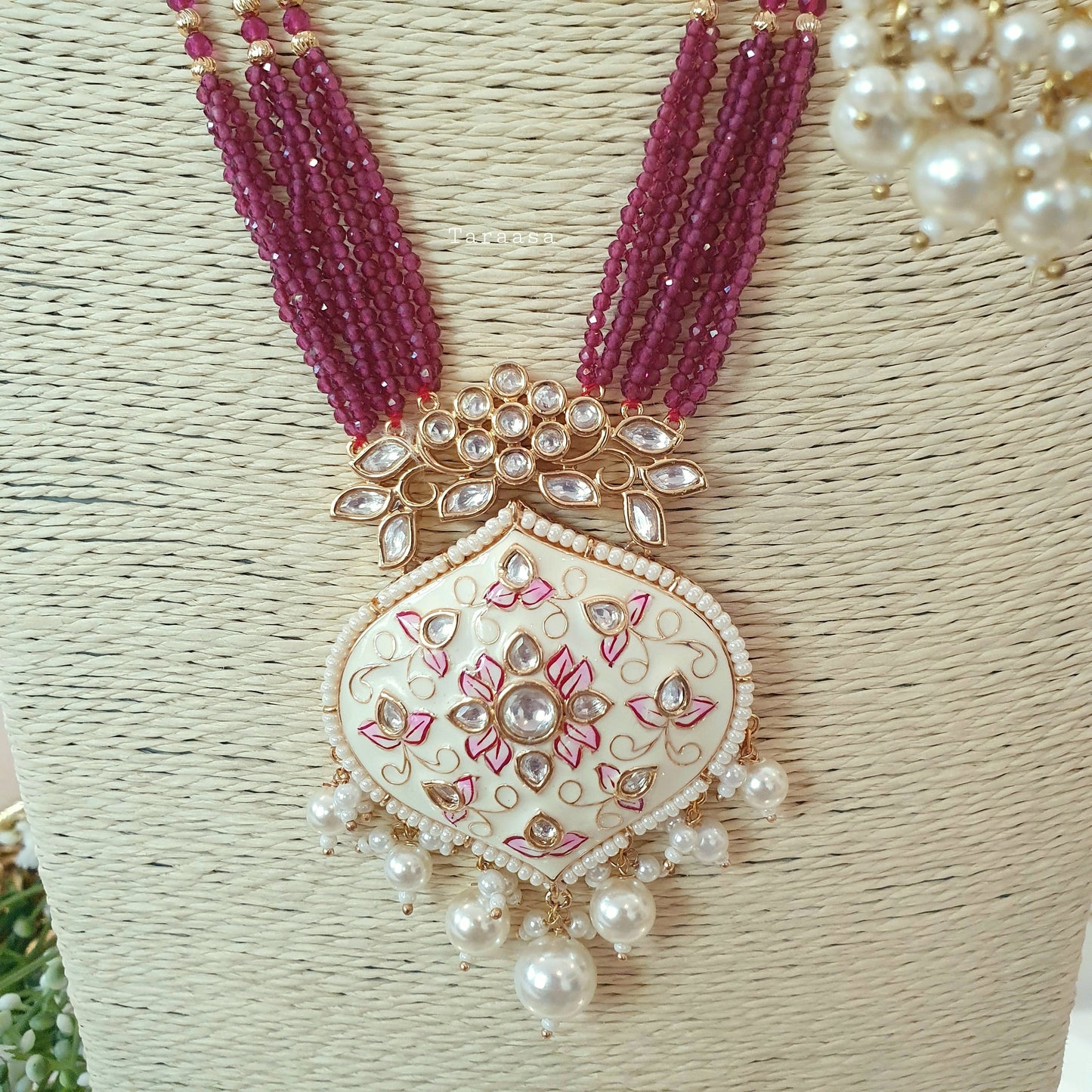 White And Maroon Meenakari Set