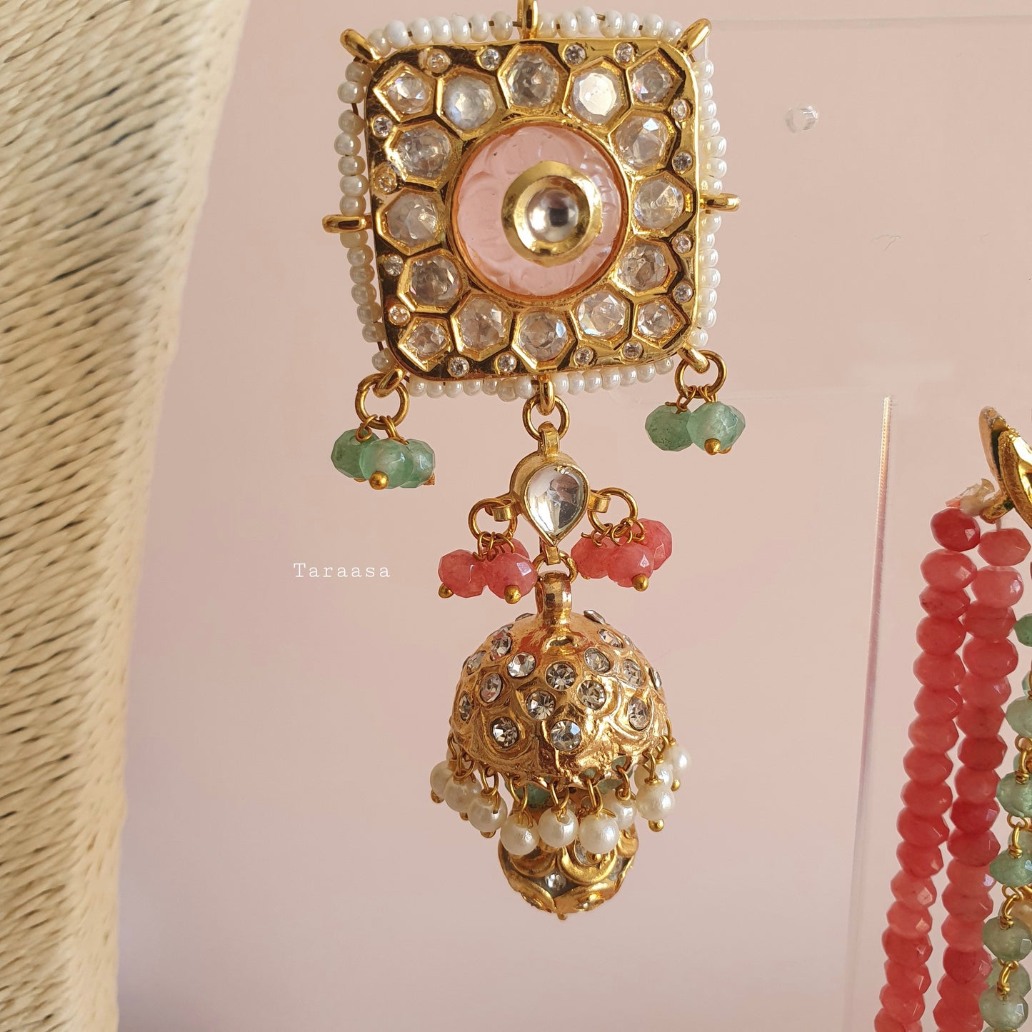 Pink And Green Kundan Haar