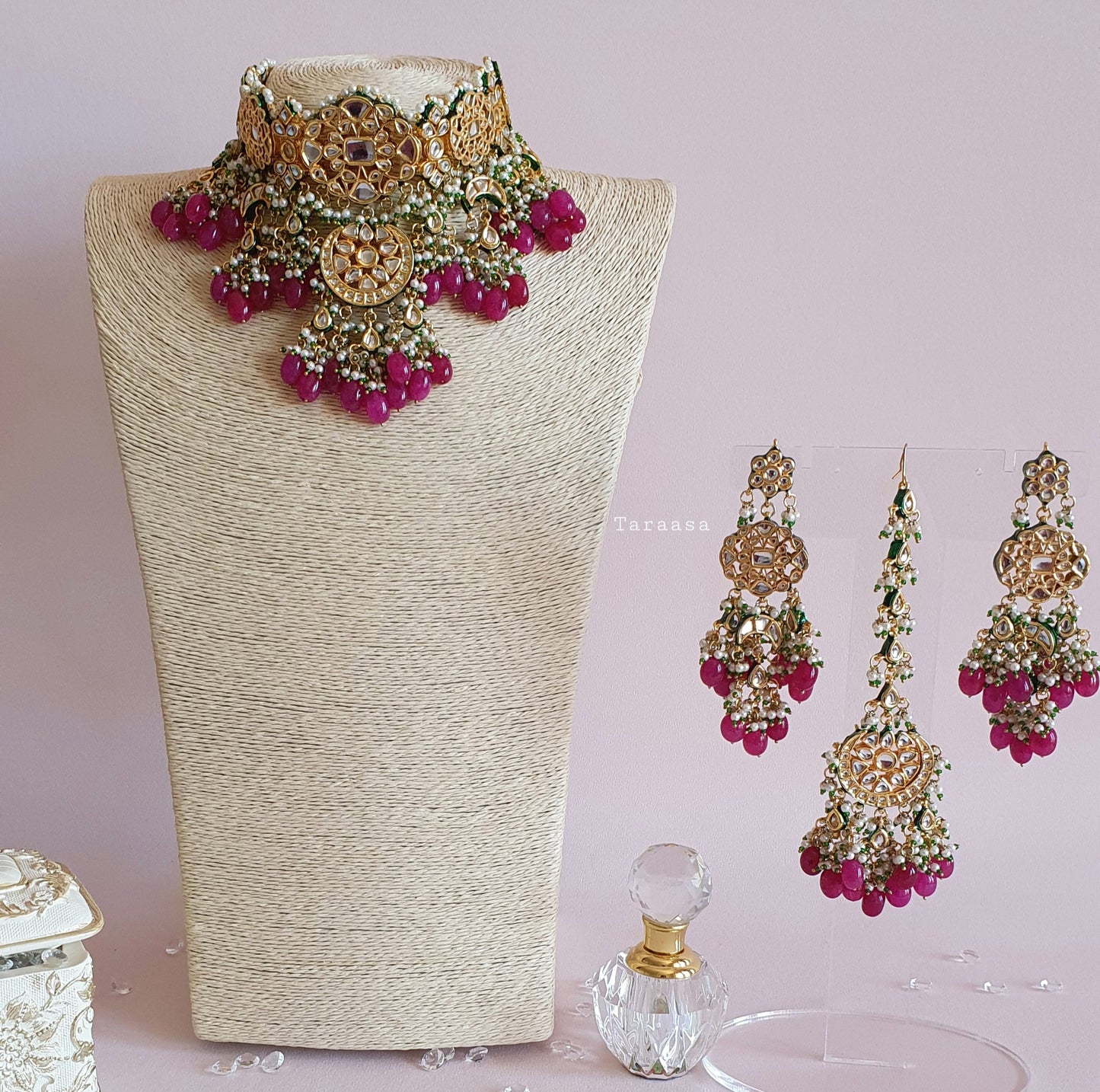 Booysenberry Pachi Kundan Choker