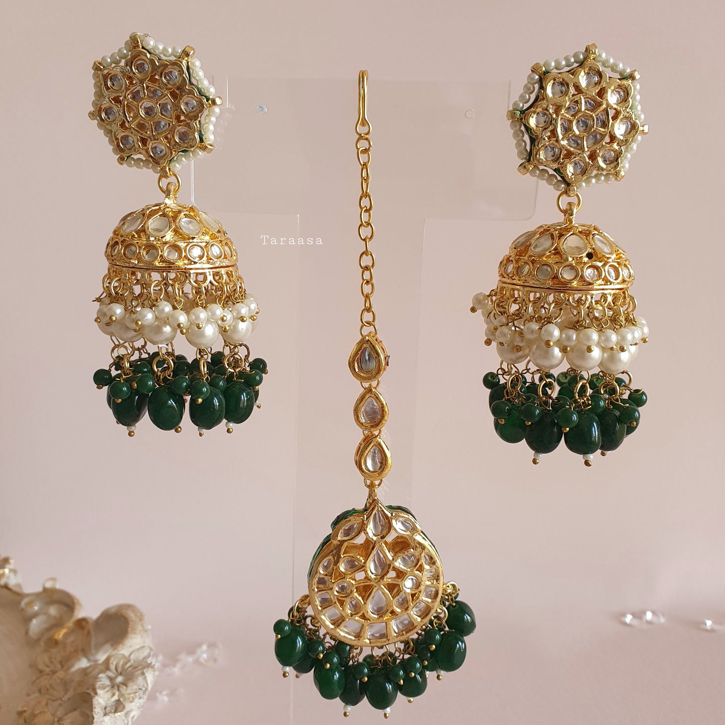 Emerald Kundan Choker