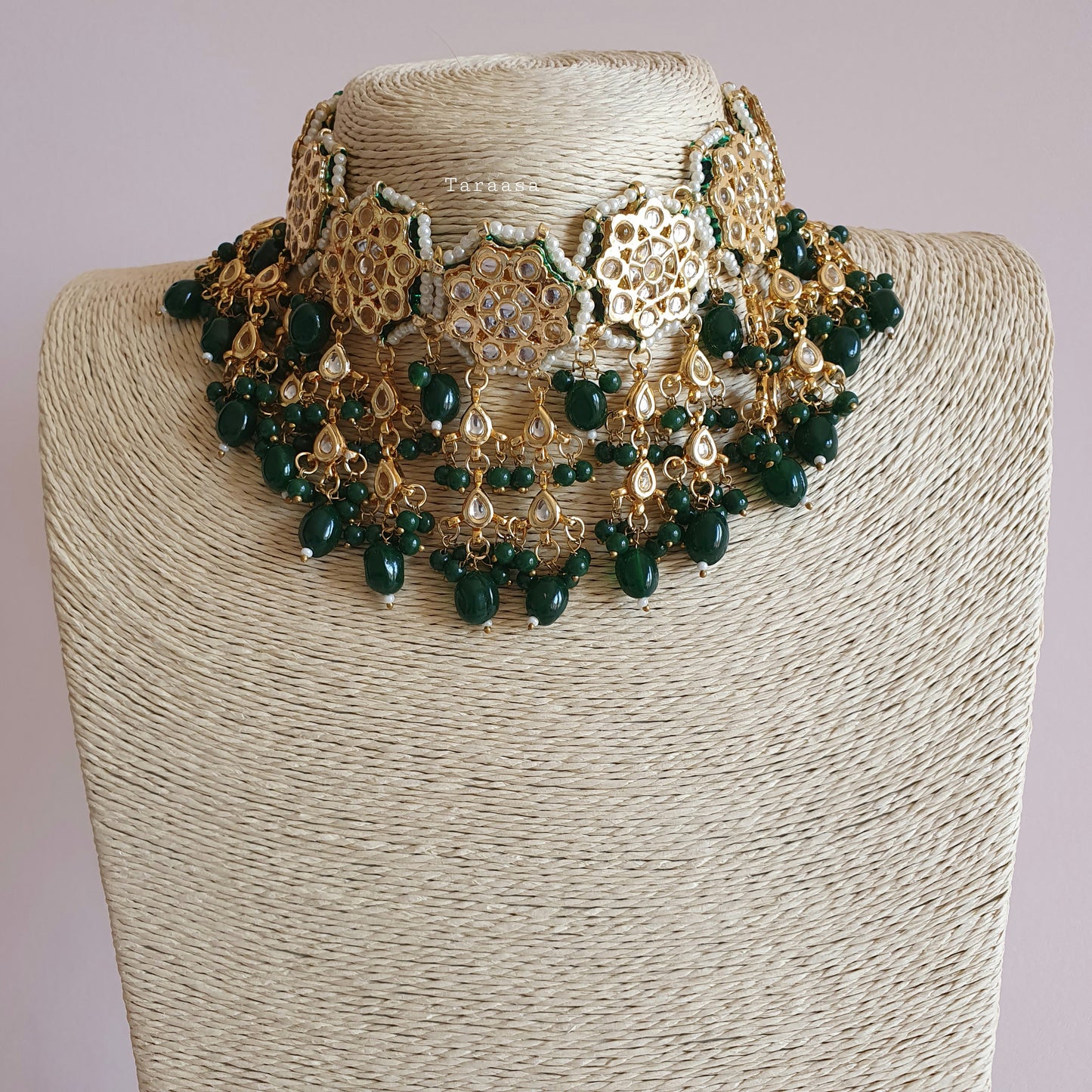 Emerald Kundan Choker